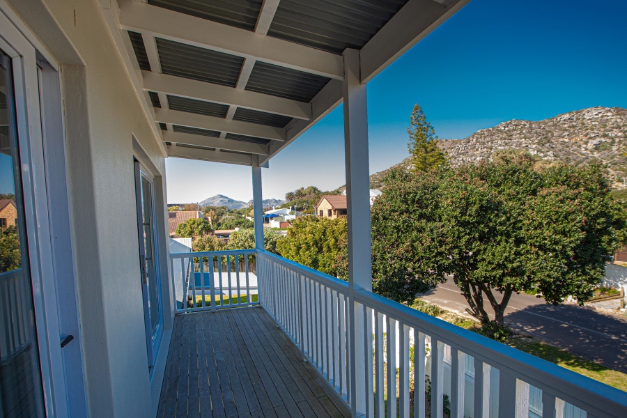 5 Bedroom Property for Sale in Kommetjie Western Cape